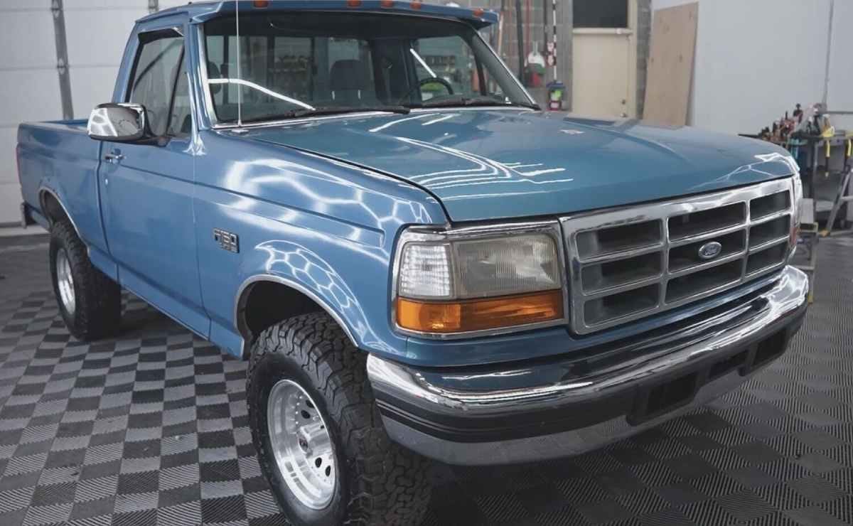 La Ford F-150 que es una historia de familia y fue restaurada 1 La restauración de esta Ford F-150