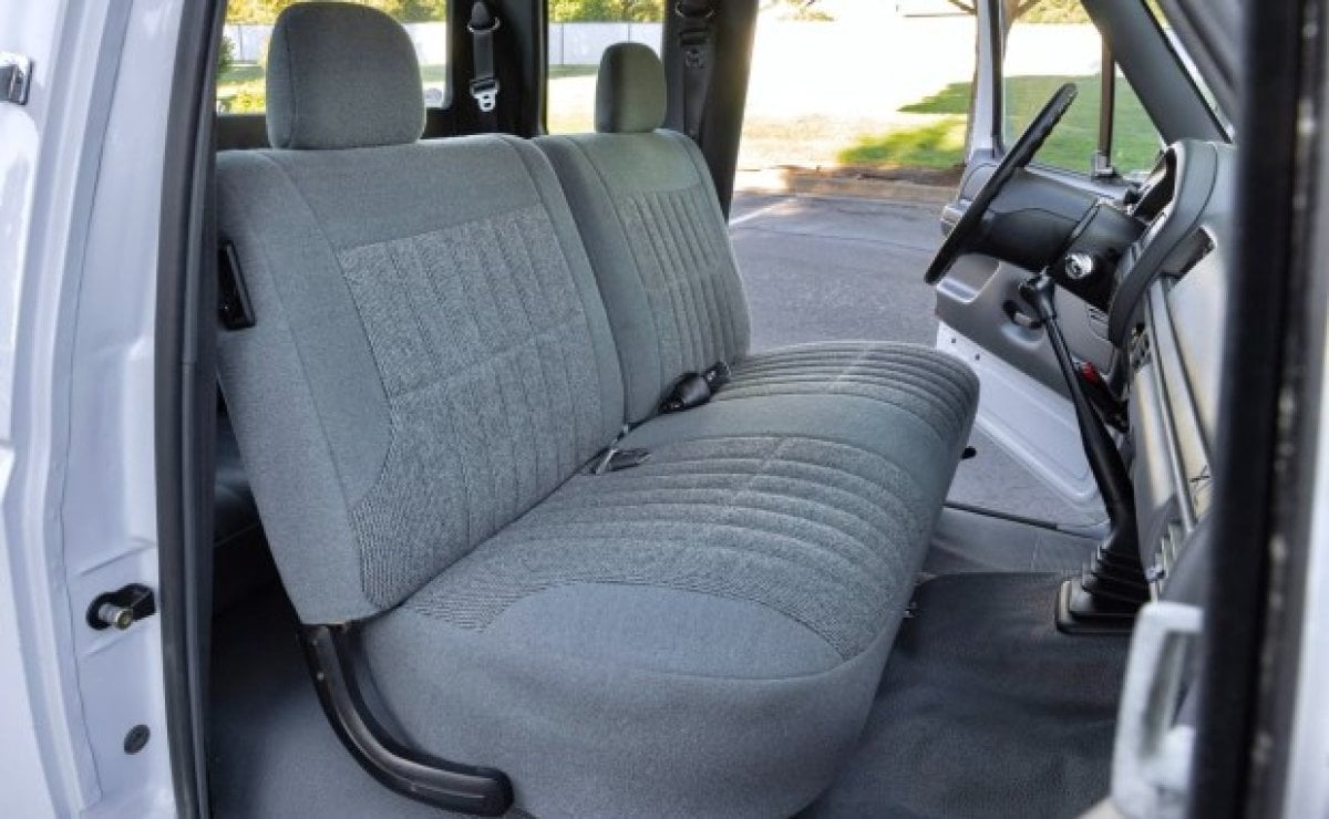 Inesperado hallazgo: Ford F-350 V8 manual de 1993, como nueva y lista para trabajar 4 ford f 350 supercab dually3