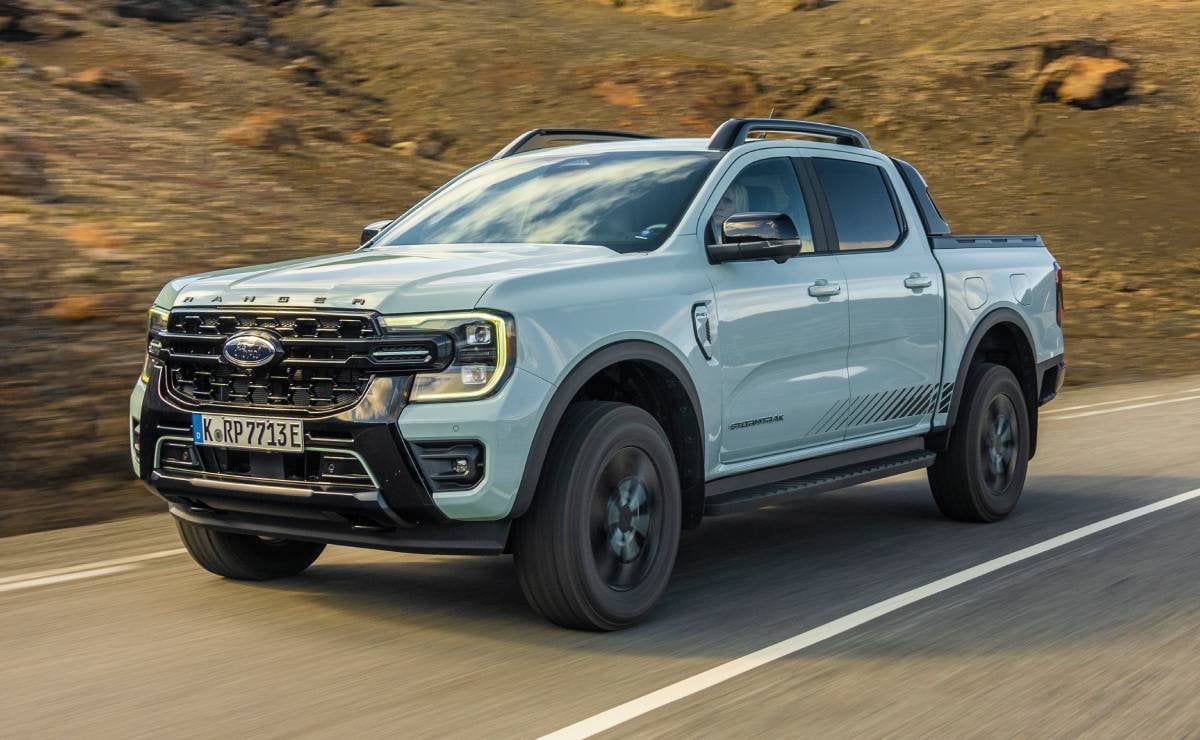 Ford prueba la nueva Ranger híbrida: 279 CV y más para romper el mercado de pick ups 2 ford ranger3
