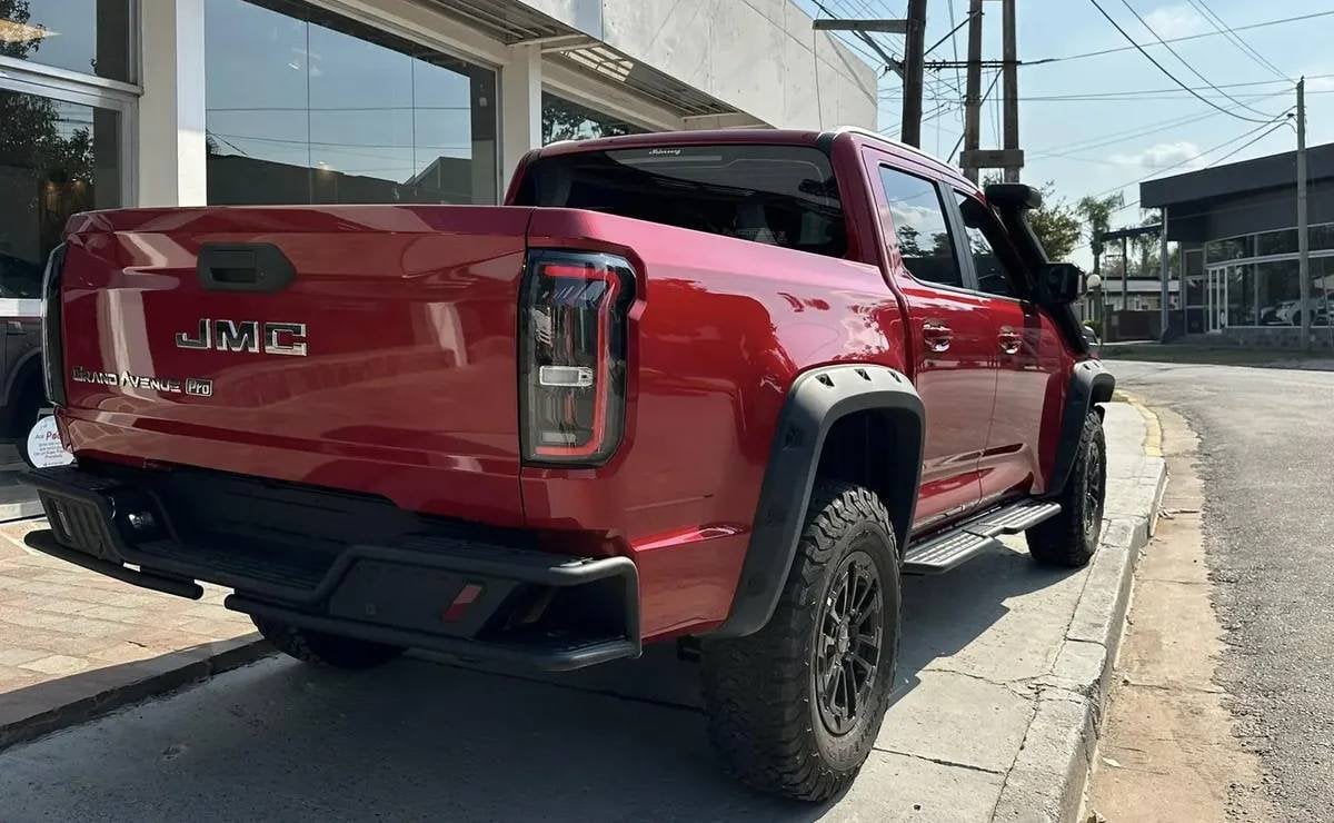 JMC y esta pick up mediana: Motor de Ford, 254 CV y buen precio para vencer a Toyota Hilux 2 jmc grand avenue dadao pro3