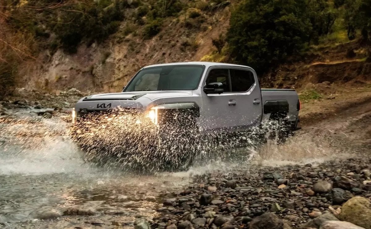 Kia ya lanzó la Tasman, la nueva pick up mediana: motor 2.2 diésel, 4x4 y una sola versión 1 kia tasman4