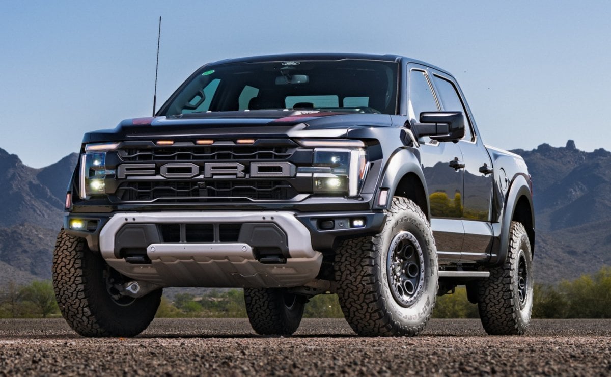 Las 5 pick ups que superan a Ford F-150 Raptor: ¿en cuánto aceleran de 0 a 100 km/h? 1 Ford F-150 Raptor, una de las pick ups más rápidas