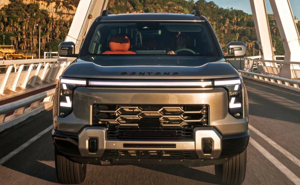 La nueva pick up 4x4 con motor turbodiésel que apunta contra Toyota Hilux: ¿cuánto cuesta? 1 Santana 400D, la nueva pick up