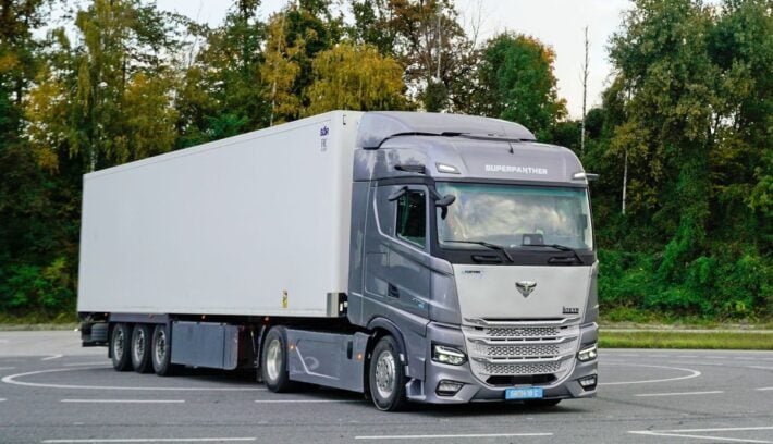 superpanther fabrica en europa el etopas 1200x740 1