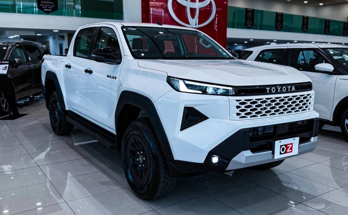 Toyota y la Hilux 2027: los cambios de la renovada pick up para seguir superando a Ford Ranger 2 toyota hilux 20272 2