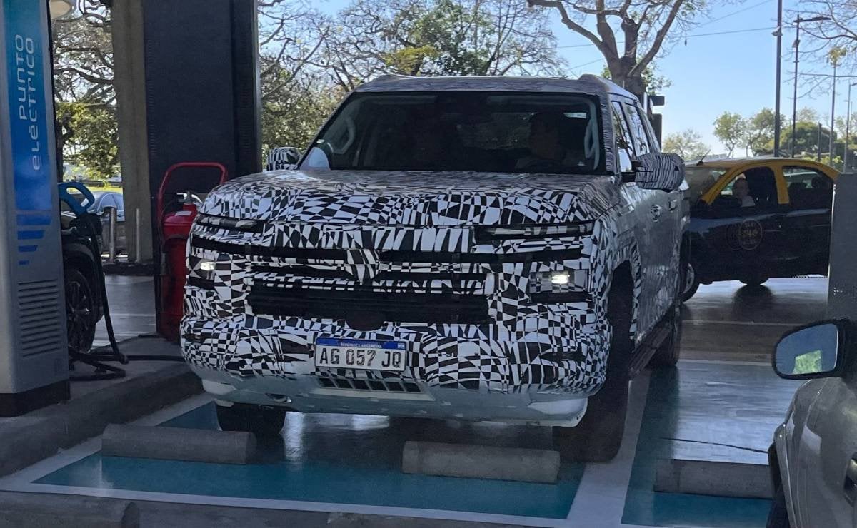 Llega la Volkswagen Amarok 2027: así es la renovada pick up con versiones híbridas y más 3 volkswagen amarok 20274 1