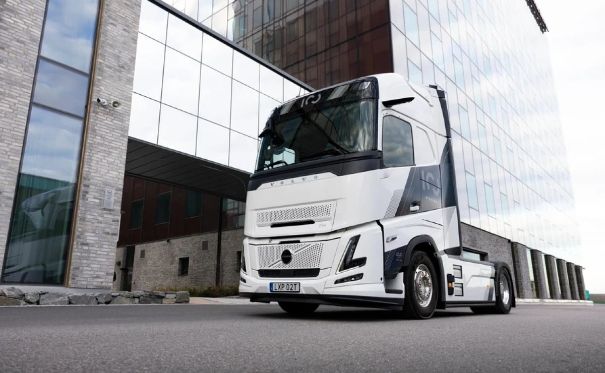 Volvo y estos camiones FH para celebrar los 100 años: ¿qué traen de diferente? 3 volvo 100 anos3