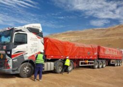 volvo fh con bitrem de 75 toneladas oper 1200x740 1