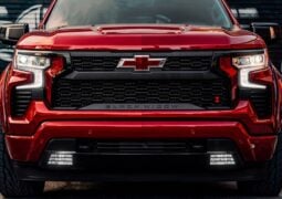 Fox Factory transformó la Chevrolet Silverado