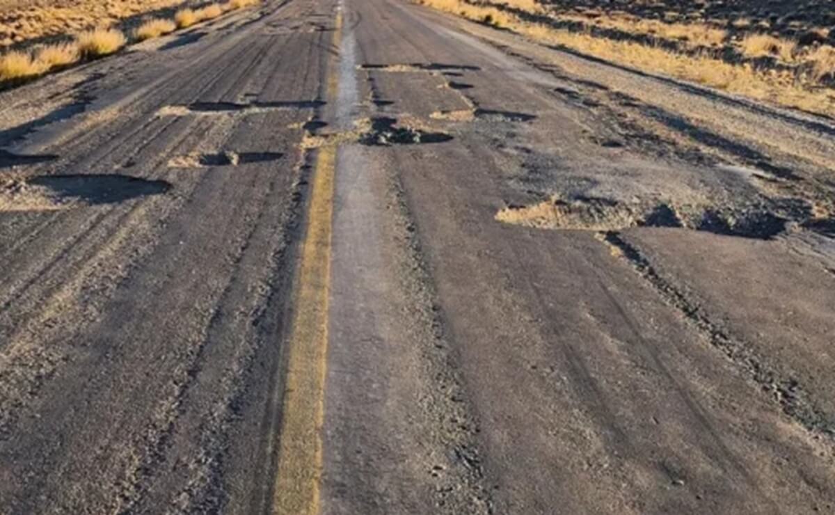 ¿Cuál es la peor ruta de Argentina según los transportistas? 2 Pozo en la ruta