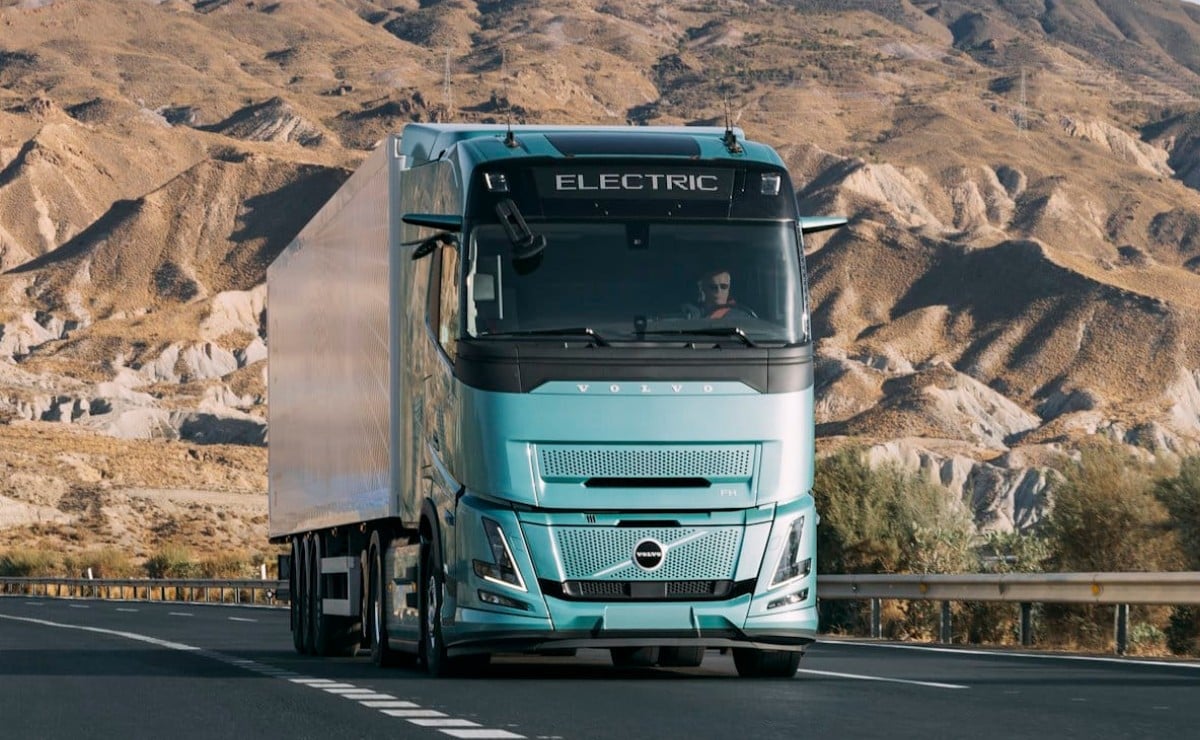 Camión eléctrico Volvo FH Aero: 700 km de autonomía y carga del 20 al 80% en solo 50 minutos 1 Camión eléctrico Volvo FH Aero: 700 km de autonomía y carga del 20 al 80% en solo 50 minut