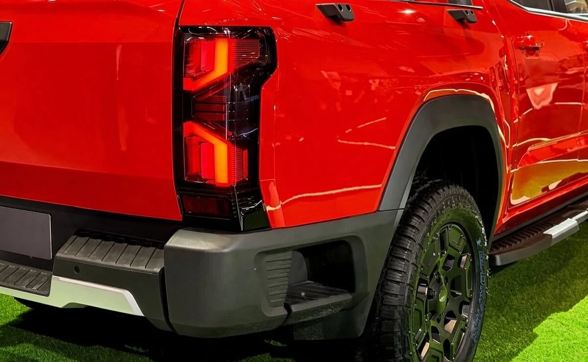 La nueva pick up que va por Toyota Hilux: 400 CV y por menos de 16000 dólares 1 La nueva Chery Himla, la pick up mediana