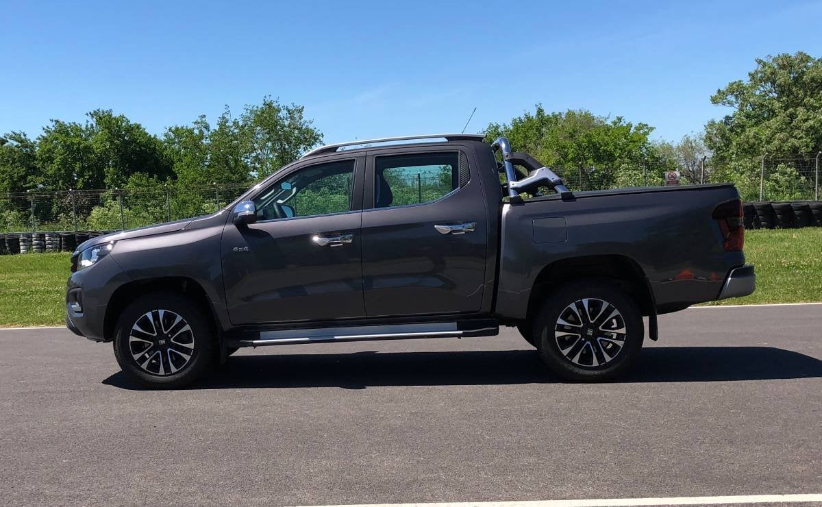 Fiat Titano Ranch AT8 4x4, la pick up potente y más barata que Toyota Hilux: ¿conviene por su precio? 1 Fiat Titano Ranch, una de las versiones de la pick up mediana