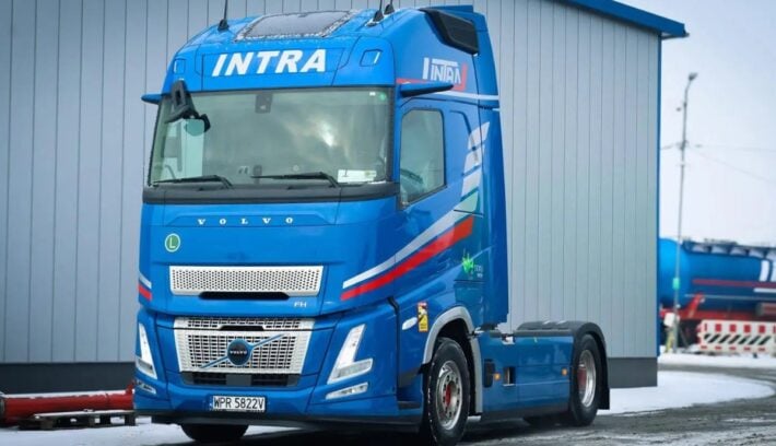 la scania 143h 420 de intra super los 2 1200x740 1