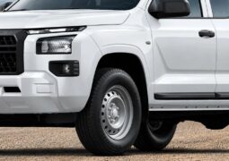 Mitsubishi L200, la pick up mediana que vuelve a un mercado