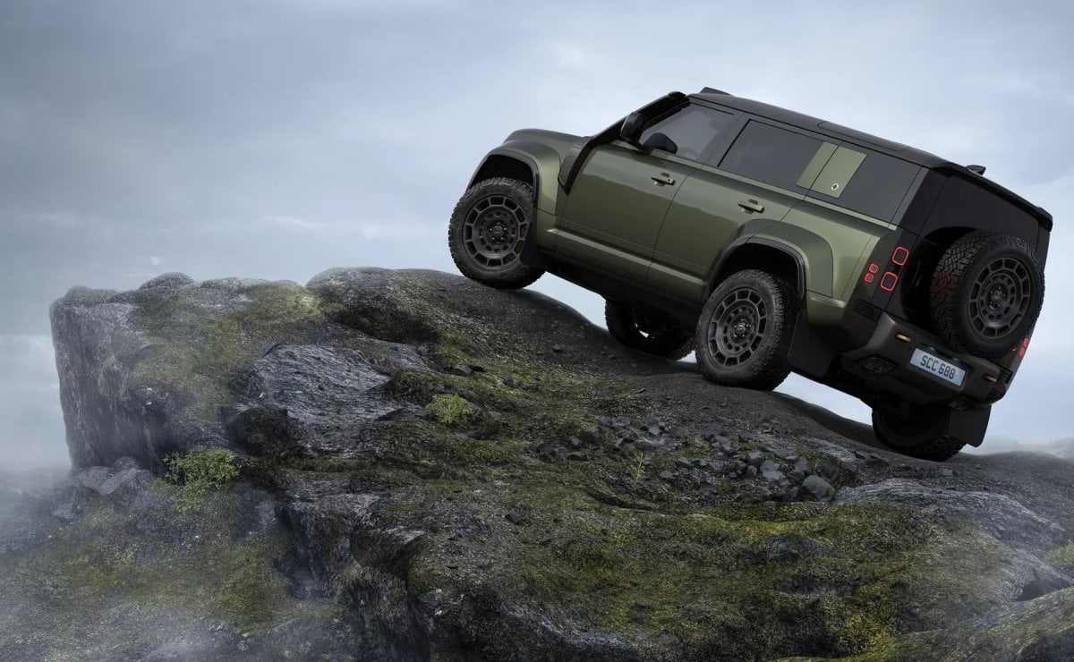 Land Rover lanzará una pick up basada en la Defender: ¿competirá contra Ford y Chevrolet? 3 pick up de land rover3
