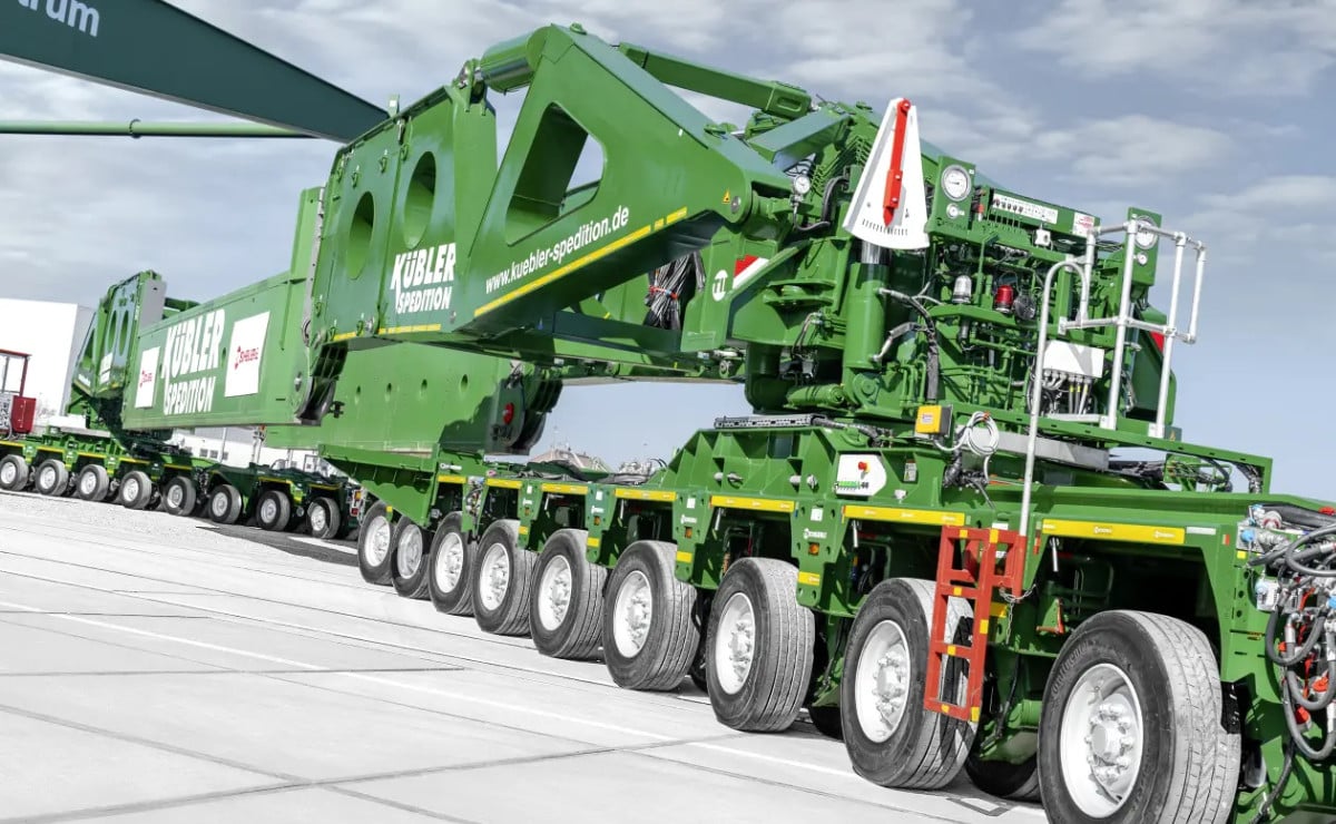 ¿Por qué este transporte necesita 44 ejes para transportar 320 toneladas? 5 por qu este transporte necesita 44 ejes 2