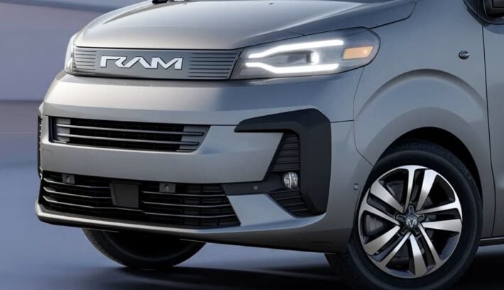 RAM ProMaster 2027, la renovada van