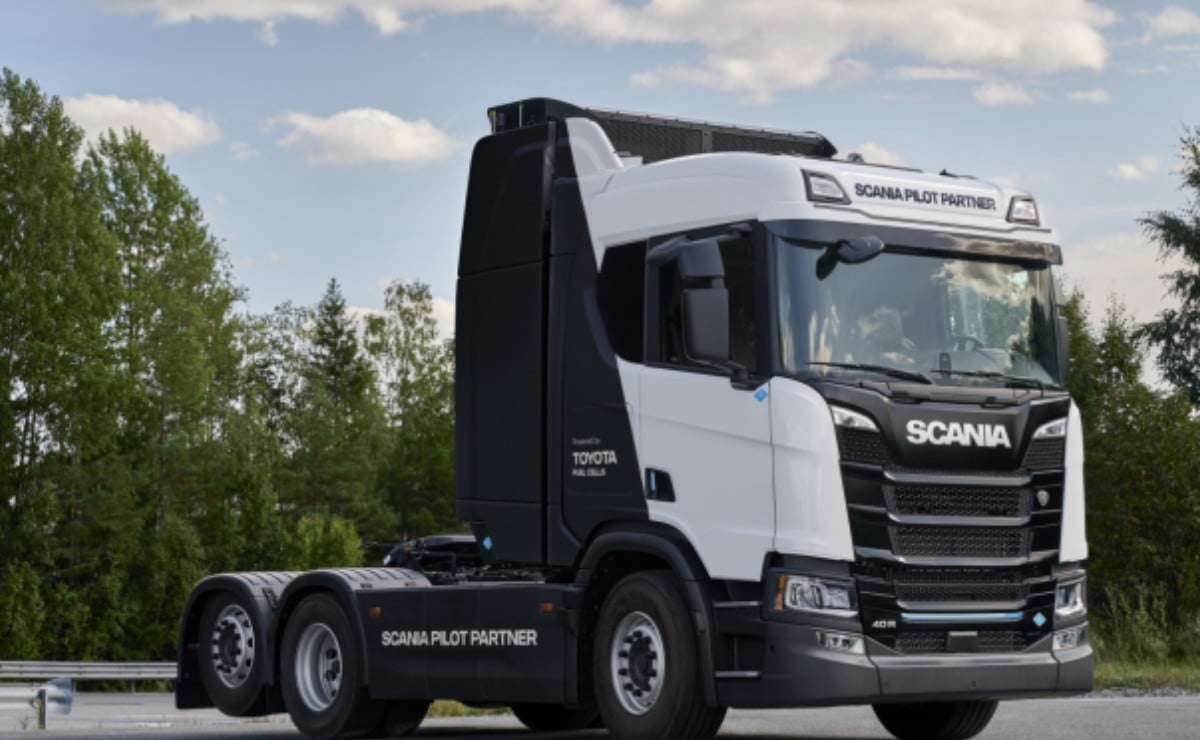 Toyota y Scania unen fuerzas: 40 camiones pesados con hidrógeno saldrán a la ruta 1 Scania, la marca que crucificó al hidrógeno, ahora prueba 40 camiones con celdas de Toyota