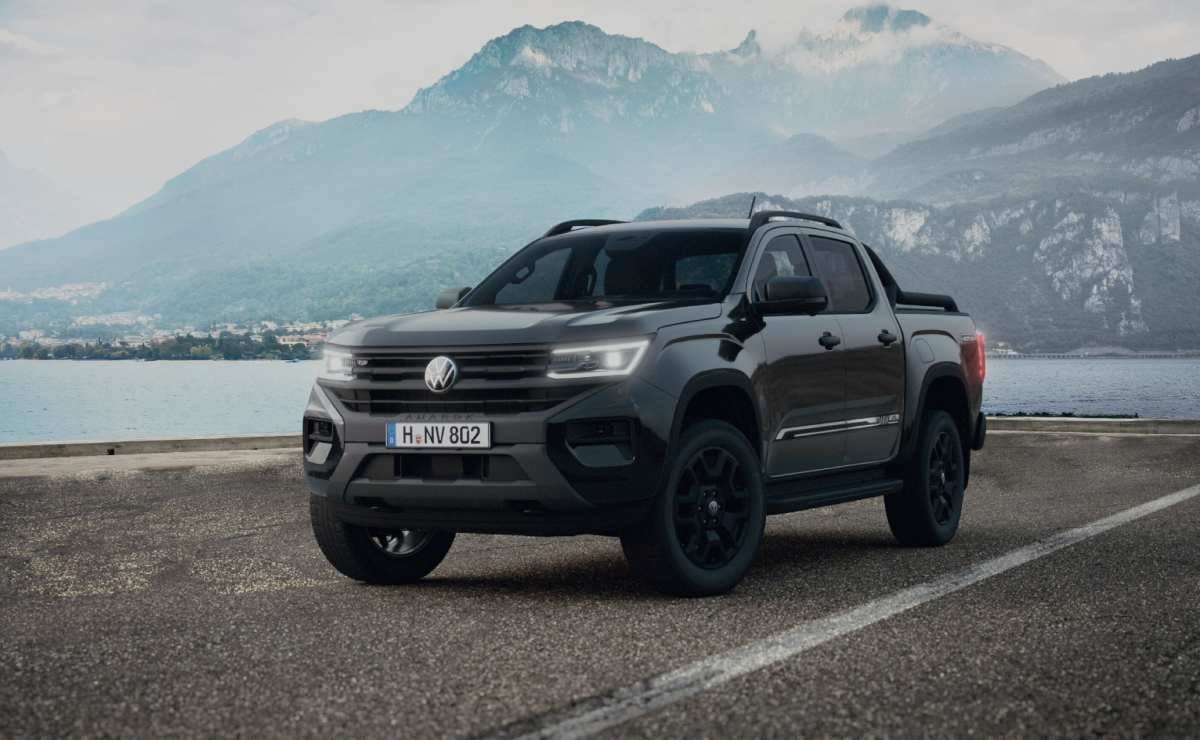 Volkswagen y esta nueva versión de la Amarok: motor V6, 240 CV, 4x4 y más cambios 3 volkswagen amarok dark label special edition2