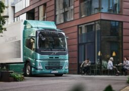 Volvo ya produce camiones eléctricos de nueva generación