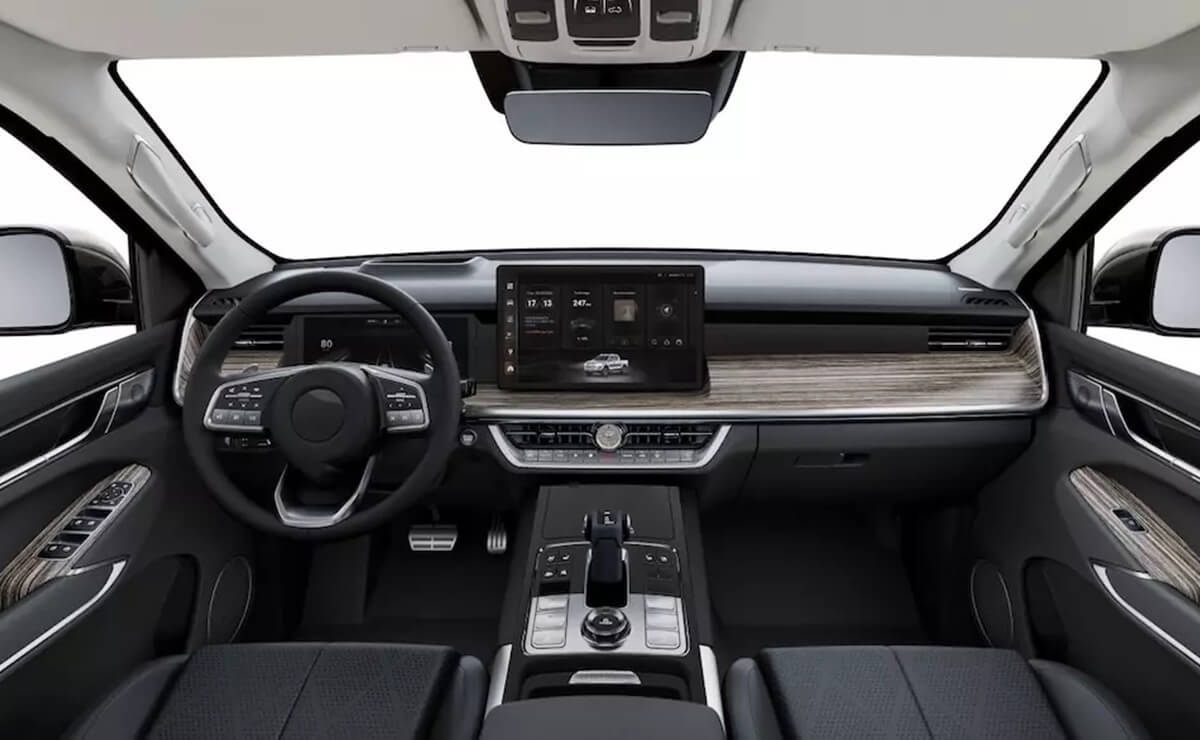 GWM Poer P500 PHEV Flex interior