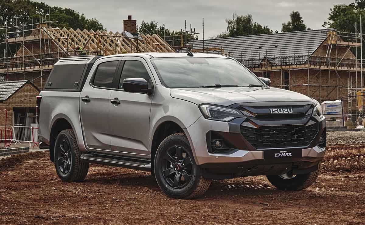 Nueva Isuzu D-Max Commercial: así es la nueva versión de la rival de Toyota Hilux sin asientos 3 Isuzu D Max Commercial perfil