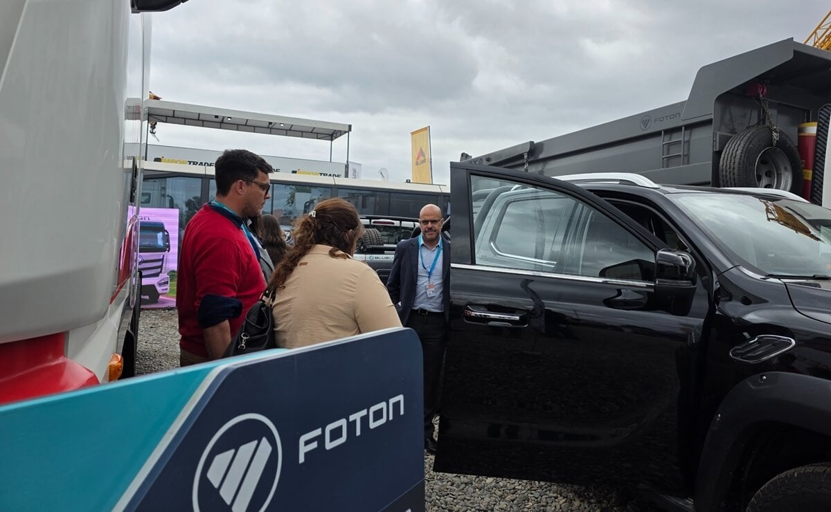 Foton se presenta en la expo Oil & Gas como socio estratégico del sector 3 OIL AND GAS FOTON 4