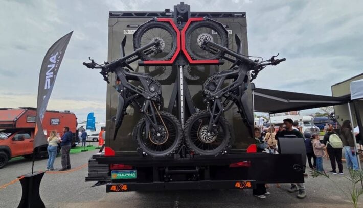 Volkswagen Delivery 4x4 transformado en motorhome