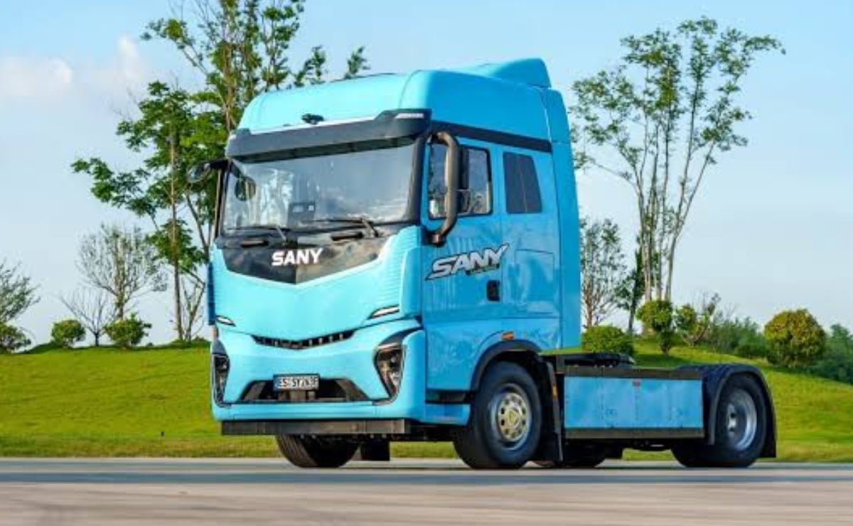 Camión chino con 636 kWh y más de 500 km: el rival que incomoda al Mercedes eActros 600 1 Camión chino con 636 kWh y más de 500 km: el rival que incomoda al Mercedes eActros 600