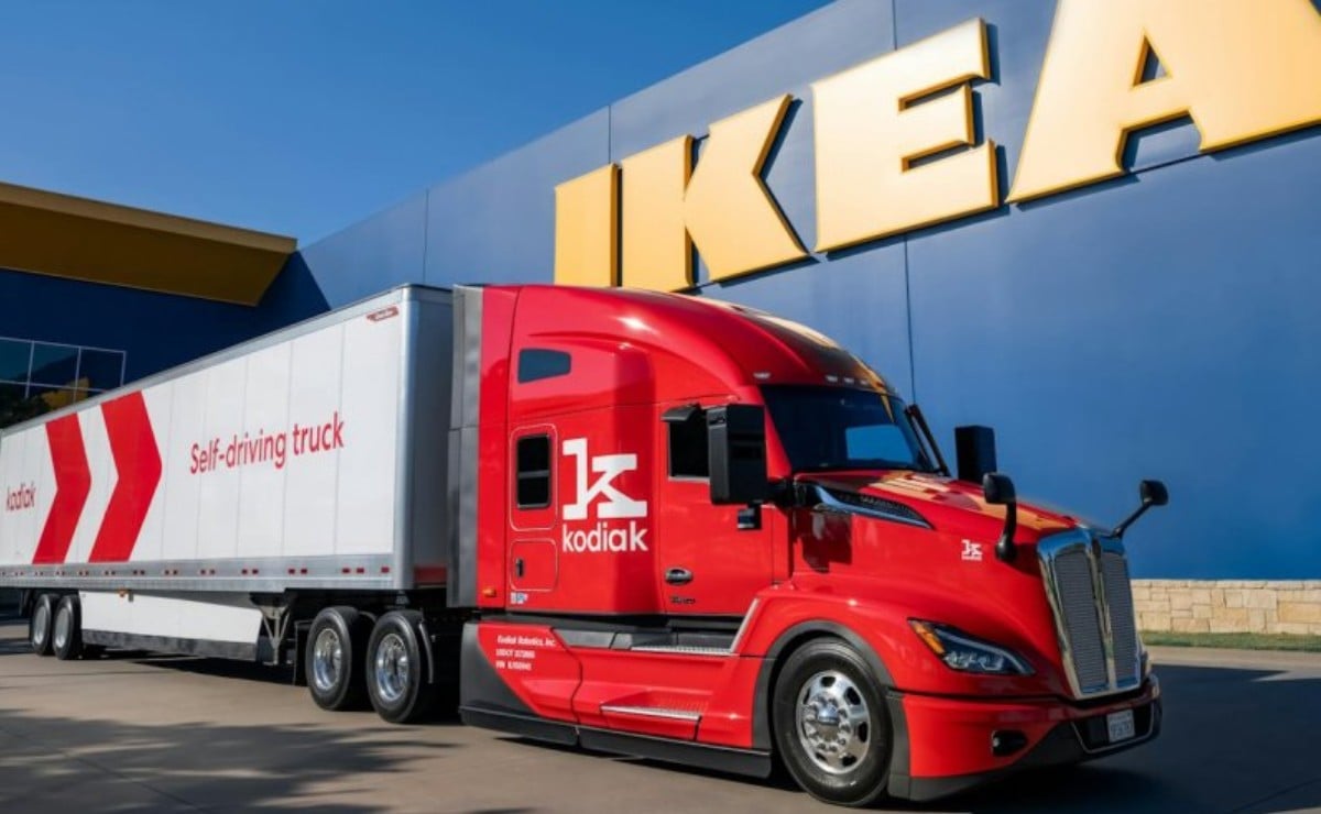 IKEA pone en la ruta su primer camión sin chofer: 470 km por Texas sin nadie al volante 1 IKEA pone en la ruta su primer camión sin chofer: 470 km por Texas sin nadie al volante