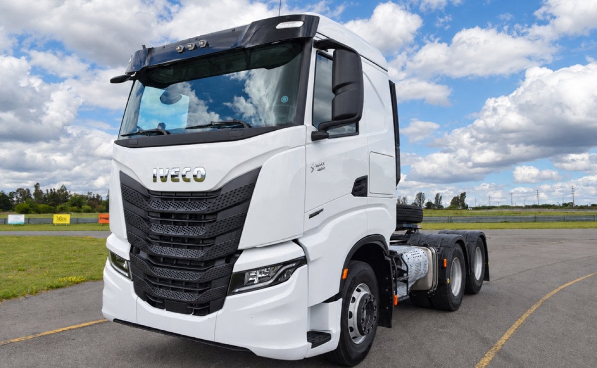 IVECO Expande su producción nacional: así es el nuevo S-Way 450 4 iveco s way2