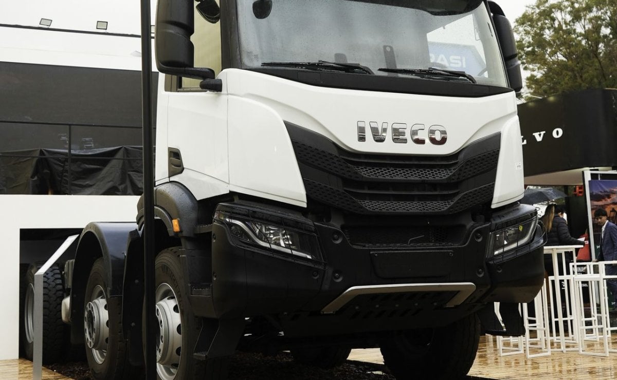IVECO presenta el T-Way en AOG Patagonia y amplía su oferta 4 iveco t way1