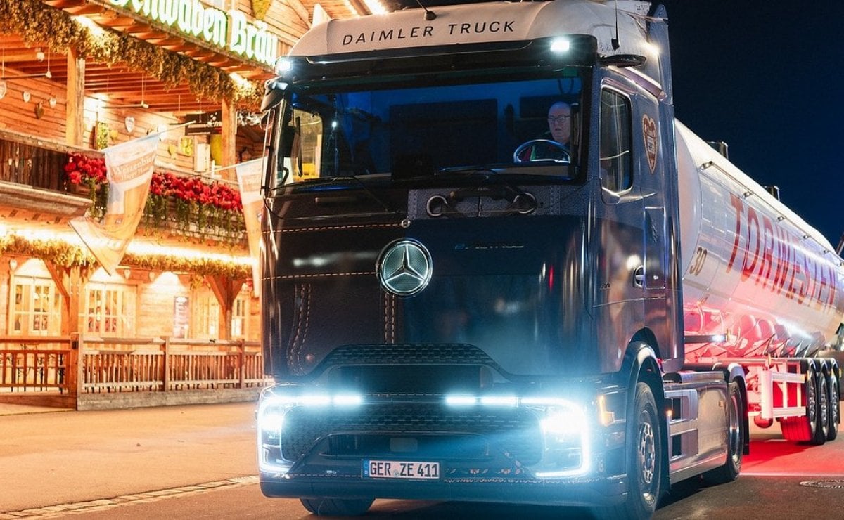 Mercedes presentó el eActros 600: así es el camión eléctrico con 500 km de autonomía 1 Mercedes-Benz eActros 600