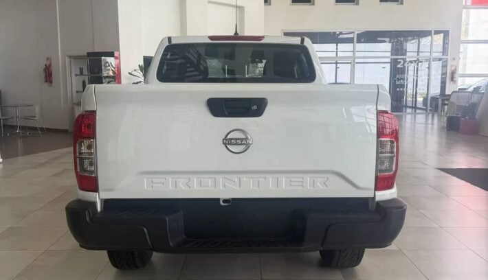 Nissan Frontier S 4x2