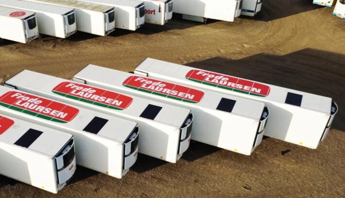 panel solar de 300 w en el cami n 6 meno 1200x740 1