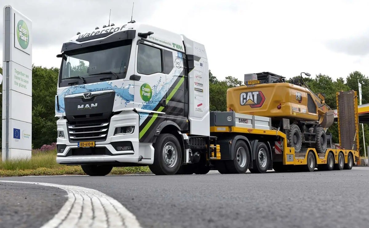 ¿Puede un camión a hidrógeno competir con el diésel si cargar cuesta 5 veces más? 1 Camión a hidrógeno: 3.500 € para 1.600 km, 5 veces más caro que el gasoil