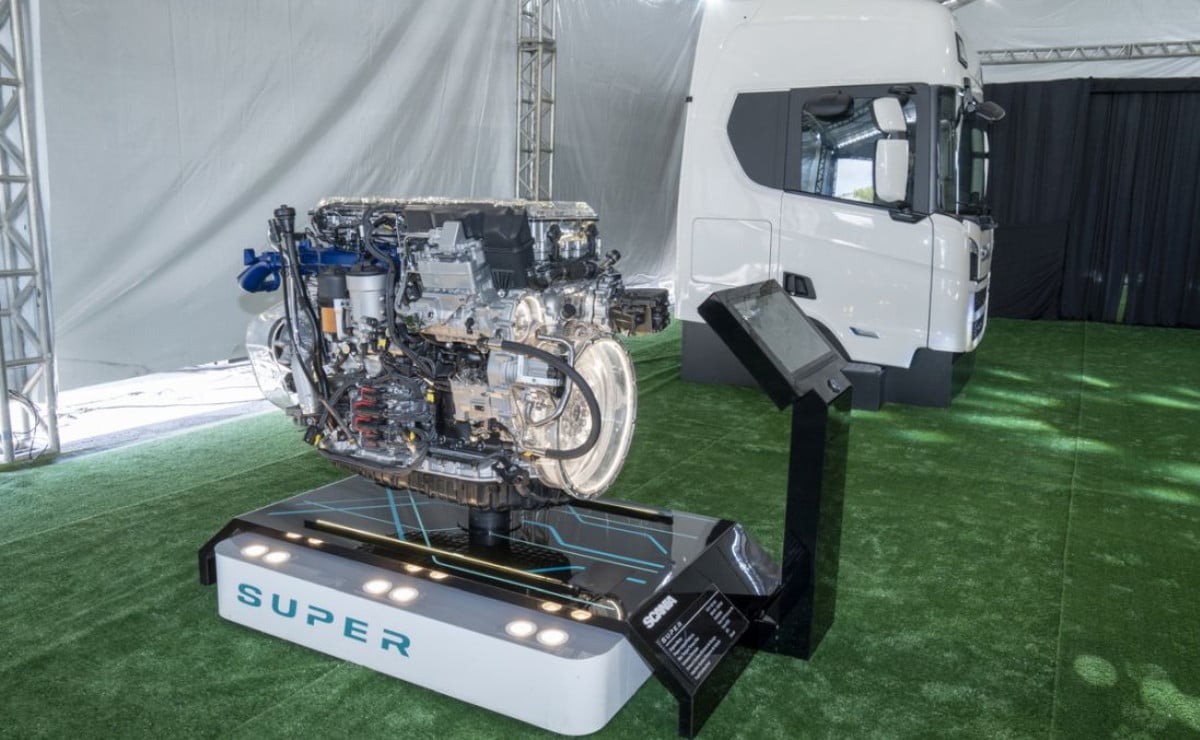Scania suma a su gama Super un motor 11 litros de 390 y 430 CV con caja de 14 marchas 3 scania suma a su gama super un motor 11 1 1
