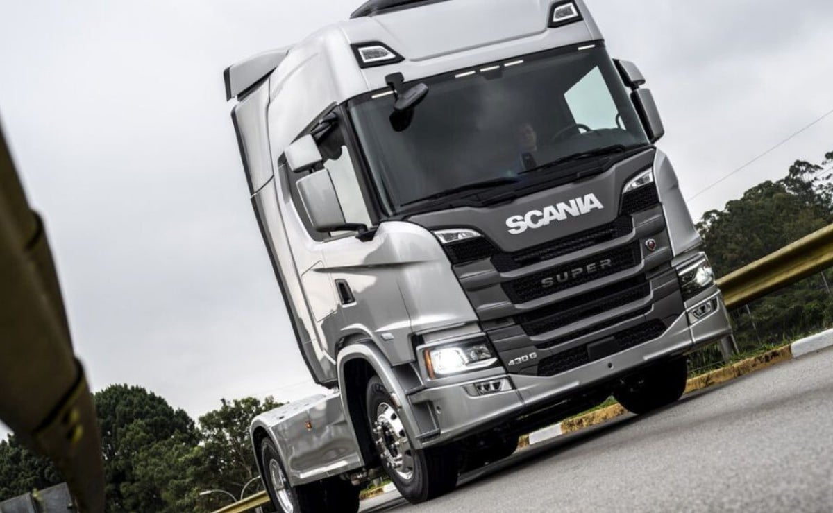 Scania suma a su gama Super un motor 11 litros de 390 y 430 CV con caja de 14 marchas 1 Scania suma a su gama Super un motor 11 litros de 390 y 430 CV con caja de 14 marchas