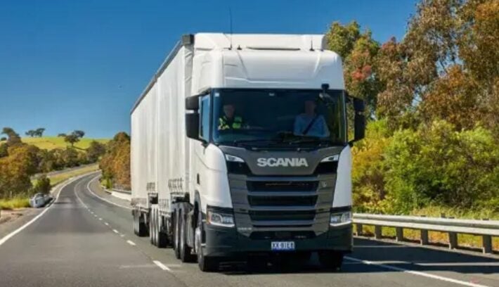 scania v8 de 770 cv m s de 1 000 litros 1200x740 1
