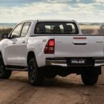 Más de 200 CV y 240 km de autonomía: Toyota prepara la nueva Hilux y el comienzo de una nueva era 5 Imagen relacionada