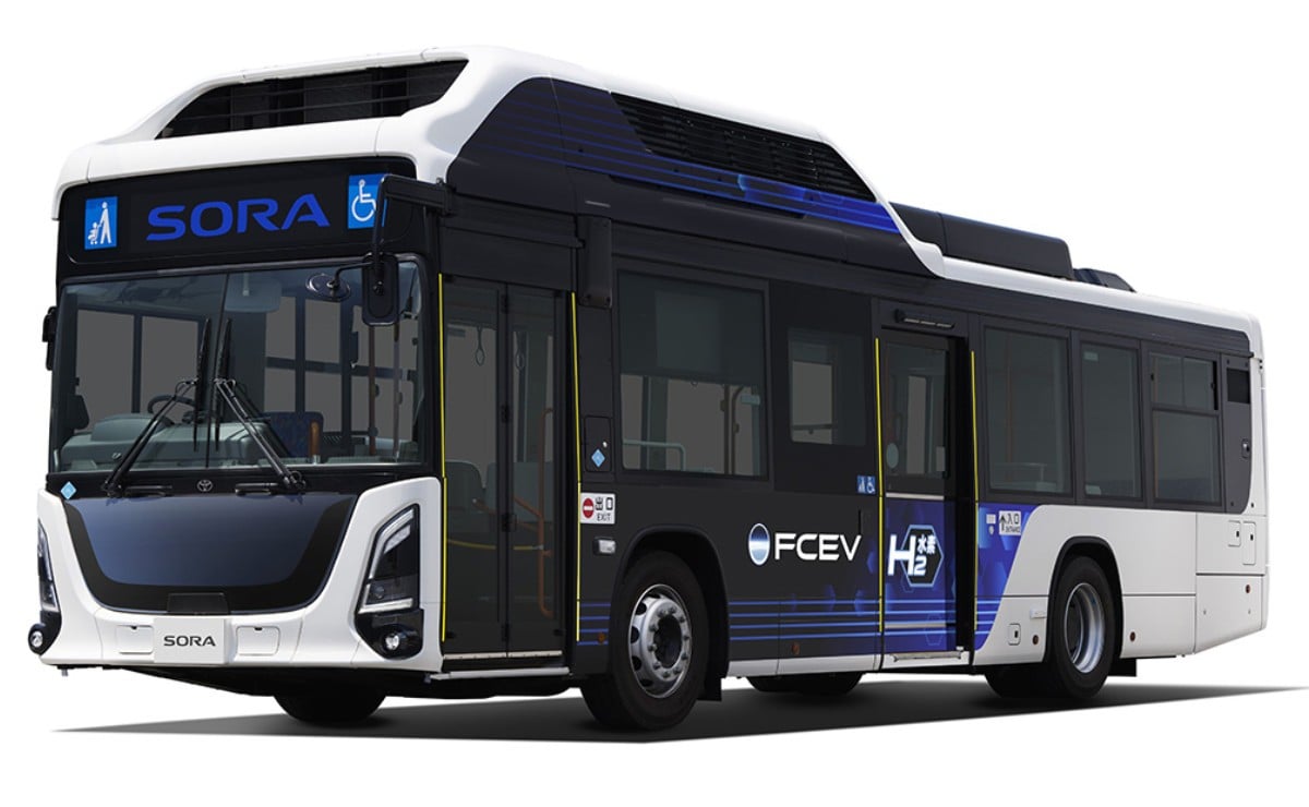 Toyota Sora: el bus a hidrógeno con más de 300 km de autonomía y la mitad de tanques que antes 1 Toyota Sora: el bus a hidrógeno con más de 300 km de autonomía y la mitad de tanques que a